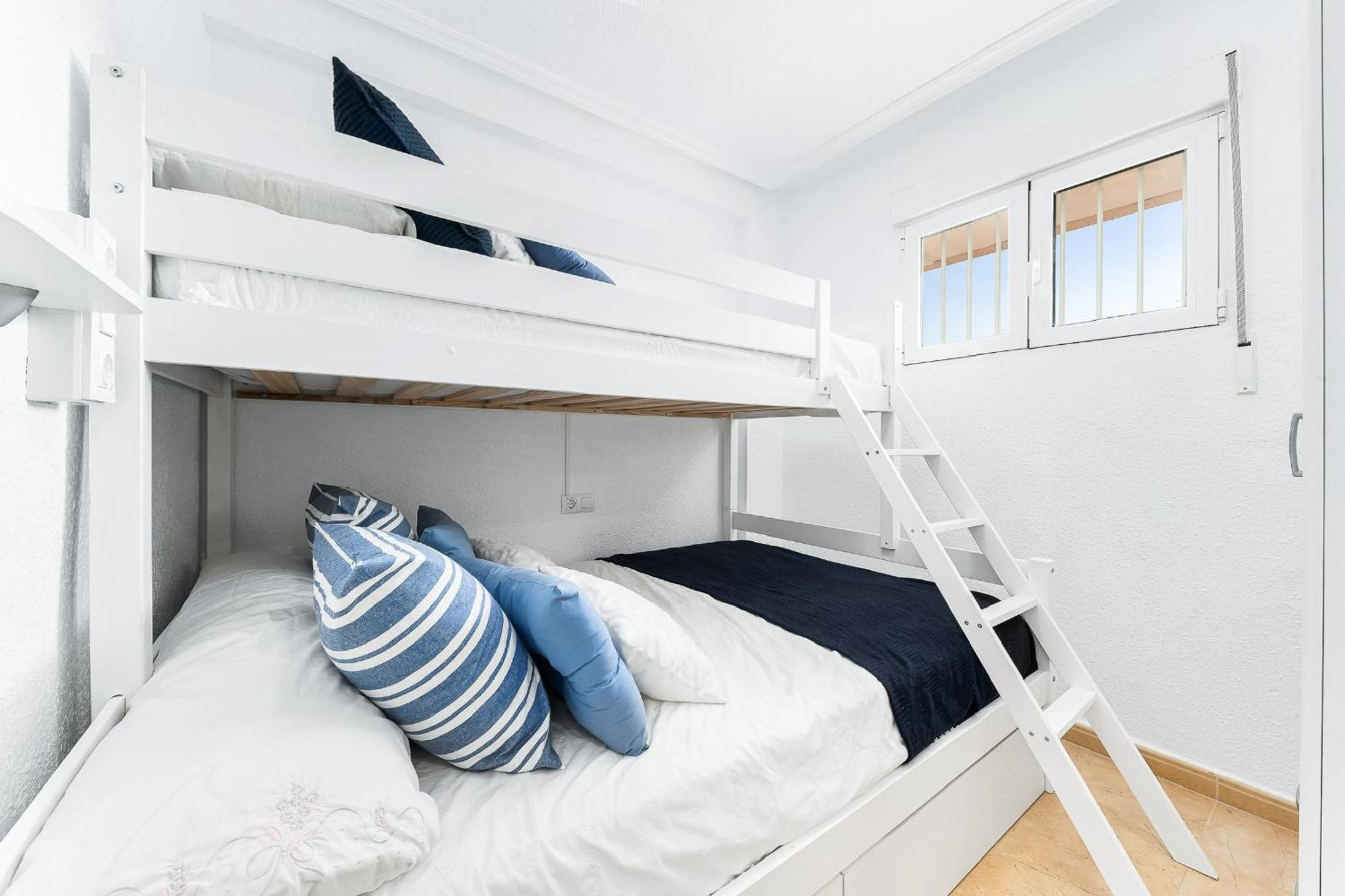 Balcon Mediterraneo Sunrise تورّيفيِخا المظهر الخارجي الصورة